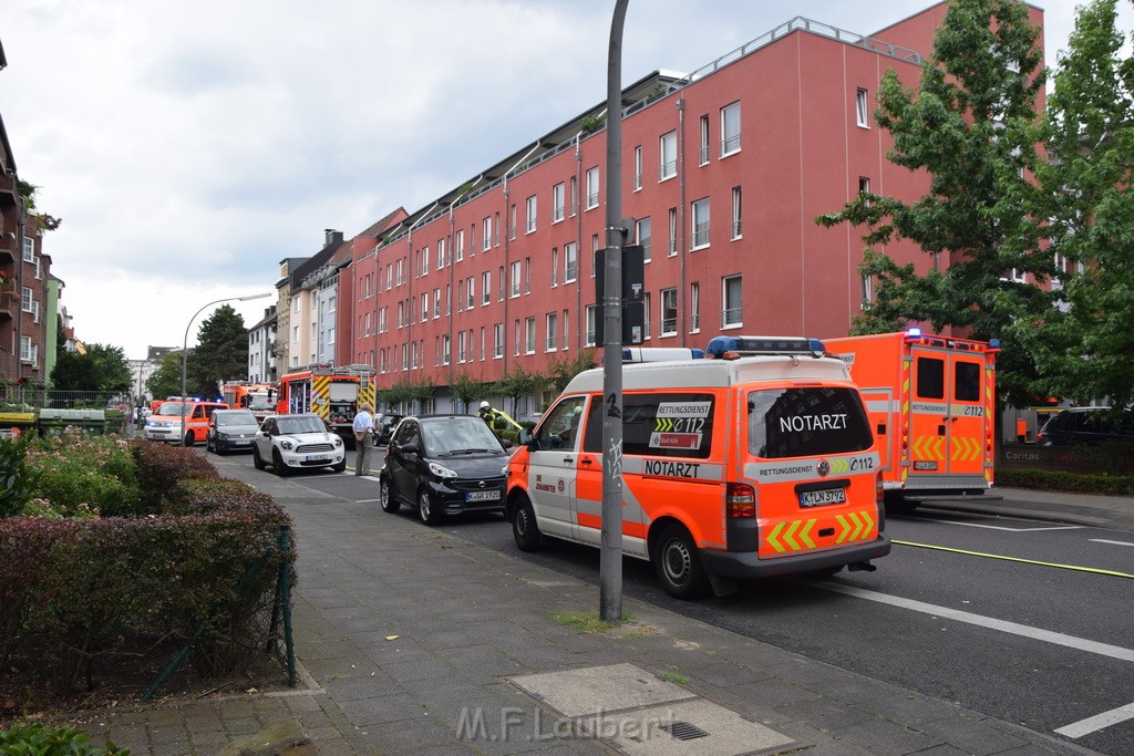 Feuer 2 Y Koeln Muelheim Elisabeth Breuerstr P38.JPG - Miklos Laubert